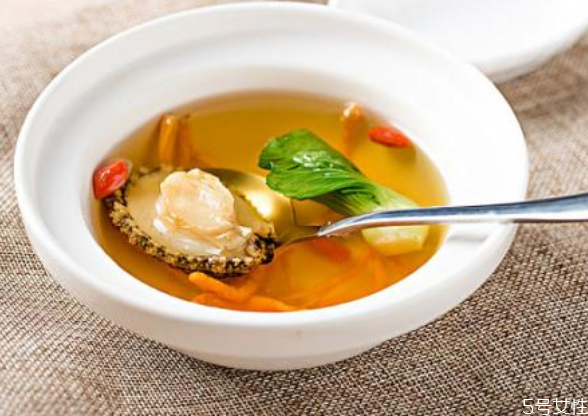 煲湯用干鮑魚還是鮮鮑魚 干鮑魚好還是鮮鮑魚好 煲湯用干鮑魚還是鮮鮑魚 干鮑魚好還是鮮鮑魚好