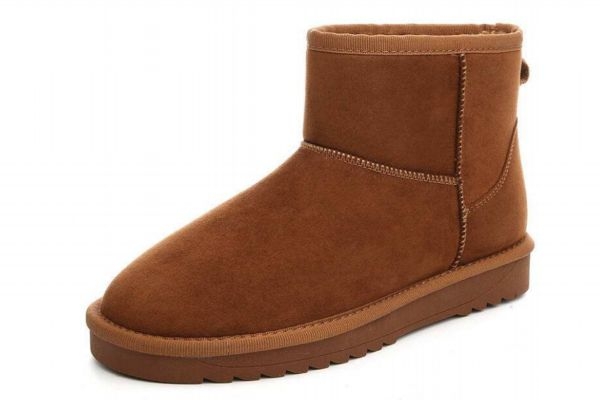 如何清洗雪地靴內(nèi)部 雪地靴保養(yǎng)要點 如何清洗雪地靴內(nèi)部 雪地靴保養(yǎng)要點