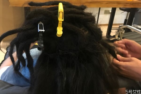 臟辮怎么拆最快 自己拆臟辮教程 臟辮怎么拆最快 自己拆臟辮教程