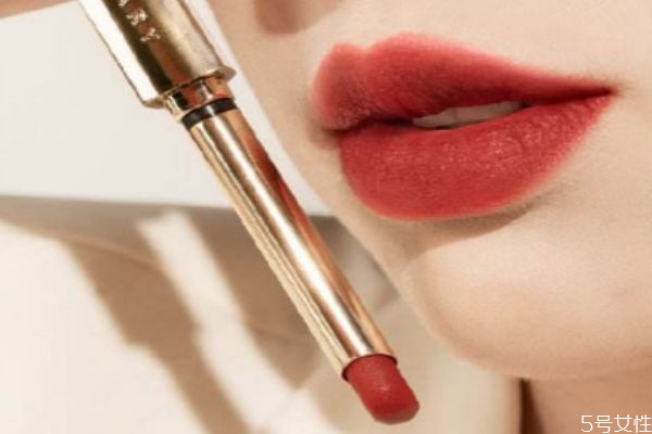 完美日記小細跟多少錢 完美日記小細跟多少克 完美日記小細跟多少錢 完美日記小細跟多少克