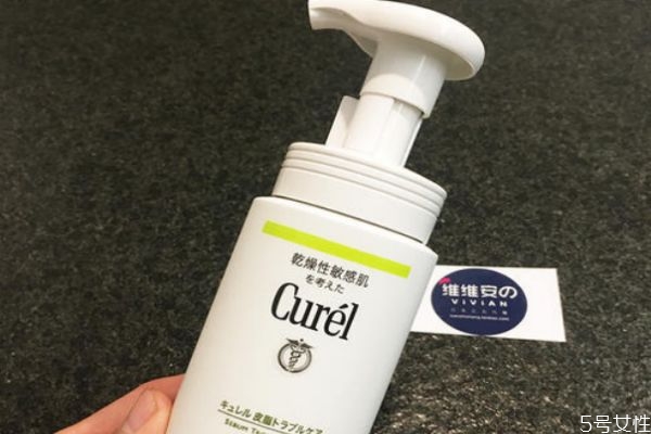 洗面奶皂基成分是什么 皂基洗面奶有哪些成分 洗面奶皂基成分是什么 皂基洗面奶有哪些成分