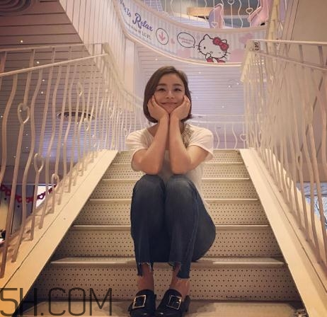 樂福鞋買大還是買?。繕犯Ｐ瑫酱┰酱髥?？