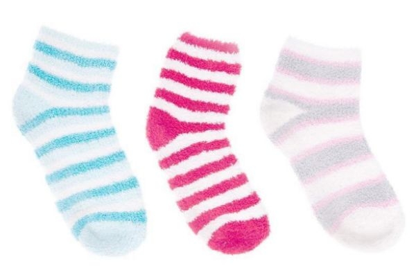 冬天穿多厚的襪子 冬天穿厚襪子好不好 冬天穿多厚的襪子 冬天穿厚襪子好不好