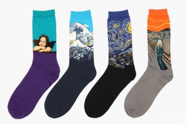 襪子可以單獨放洗衣機(jī)洗嗎 襪子發(fā)硬怎么恢復(fù) 襪子可以單獨放洗衣機(jī)洗嗎 襪子發(fā)硬怎么恢復(fù)