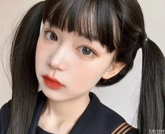 美瞳環(huán)狀花紋適合什么人 美瞳環(huán)狀花紋推薦 美瞳環(huán)狀花紋適合什么人 美瞳環(huán)狀花紋推薦