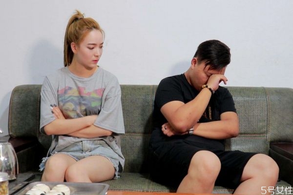 朋友兩夫妻吵架怎么勸 夫妻吵架外人怎么勸和 朋友兩夫妻吵架怎么勸 夫妻吵架外人怎么勸和