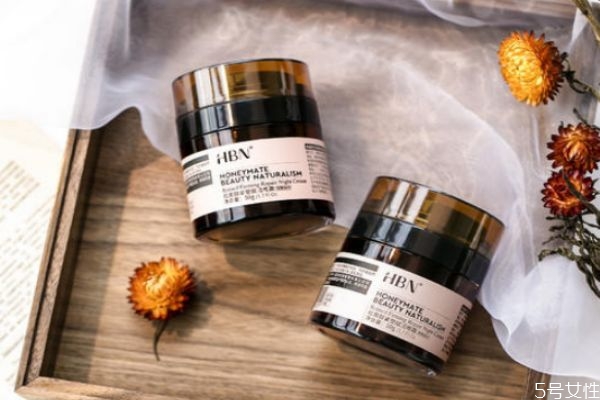 hbn視黃醇晚霜怎么用 hbn視黃醇晚霜成分 hbn視黃醇晚霜怎么用 hbn視黃醇晚霜成分