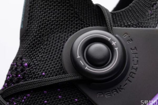 匹克態(tài)極2.0鞋帶旋鈕怎么用 匹克態(tài)極怎么調(diào)松緊 匹克態(tài)極2.0鞋帶旋鈕怎么用 匹克態(tài)極怎么調(diào)松緊