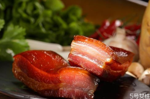 臘肉曬到什么程度才行 曬臘肉的最佳時(shí)間