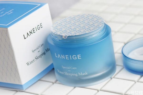 天天晚上擦睡眠面膜好嗎 睡眠面膜用在護膚哪個步驟 天天晚上擦睡眠面膜好嗎 睡眠面膜用在護膚哪個步驟