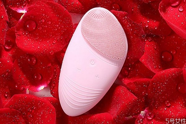 潔面儀多久用一次好 潔面儀會(huì)不會(huì)毛孔粗大 潔面儀多久用一次好 潔面儀會(huì)不會(huì)毛孔粗大