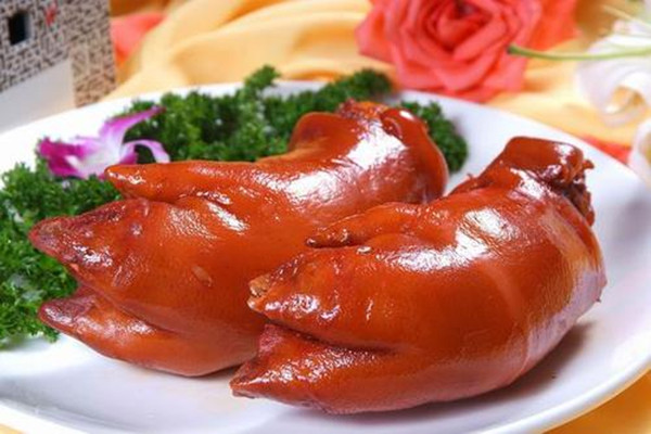 鹵豬腳高壓鍋要多久 高壓鍋鹵豬腳技巧 鹵豬腳高壓鍋要多久 高壓鍋鹵豬腳技巧