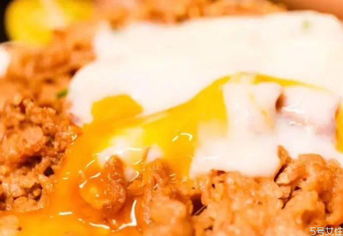 無菌蛋保質期多久 無菌蛋過期了還能吃嗎