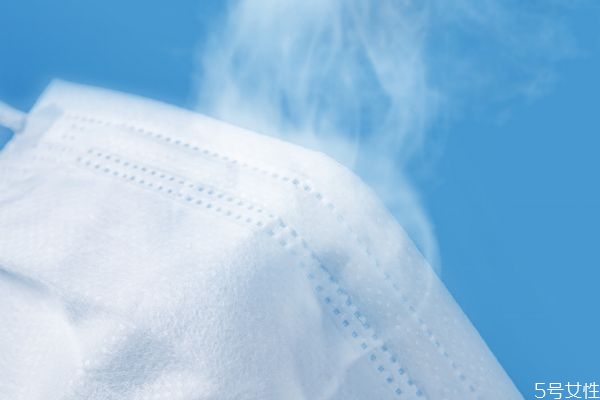 口罩能用酒精消毒嗎 口罩噴了酒精還能二次使用嗎 口罩能用酒精消毒嗎 口罩噴了酒精還能二次使用嗎