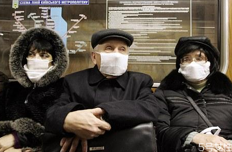 現在坐火車感染幾率大嗎 一個車廂被傳染的概率有多大 現在坐火車感染幾率大嗎 一個車廂被傳染的概率有多大