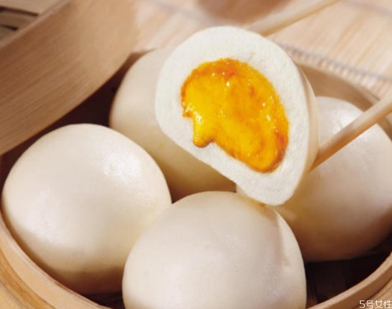 奶黃包的餡是什么 奶黃包的餡怎么做 奶黃包的餡是什么 奶黃包的餡怎么做