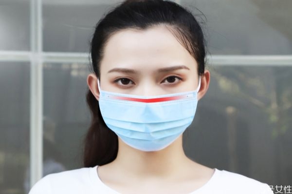 戴口罩起痘痘怎么辦 戴口罩怎么避免長痘 戴口罩起痘痘怎么辦 戴口罩怎么避免長痘