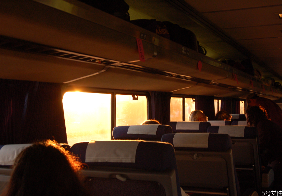 候補(bǔ)車票失敗錢會(huì)退回來么 候補(bǔ)沒票會(huì)全額退款么 候補(bǔ)車票失敗錢會(huì)退回來么 候補(bǔ)沒票會(huì)全額退款么