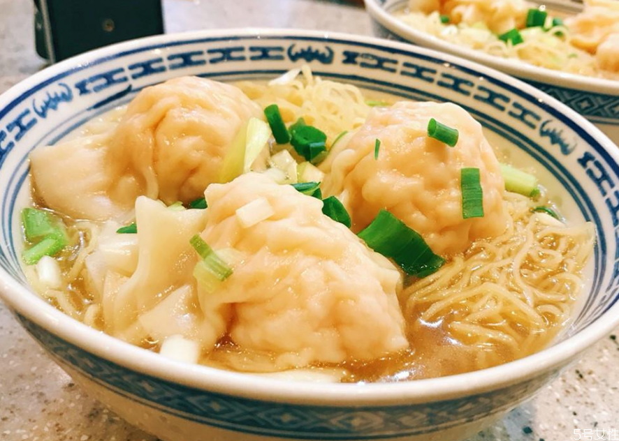 云吞面先煮云吞還是先煮面 云吞面的做法 云吞面先煮云吞還是先煮面 云吞面的做法