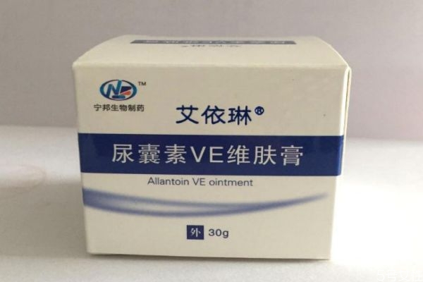 尿囊素霜的作用與功效 尿囊素會(huì)使皮膚變薄嗎 尿囊素霜的作用與功效 尿囊素會(huì)使皮膚變薄嗎