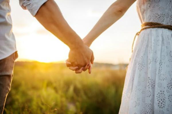 水瓶座因?yàn)槭裁瓷鷼?水瓶座生氣時(shí)怎么哄 水瓶座因?yàn)槭裁瓷鷼?水瓶座生氣時(shí)怎么哄