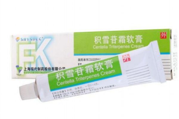 積雪苷霜軟膏可以去痘印嗎 積雪苷霜軟膏的護(hù)膚功效 積雪苷霜軟膏可以去痘印嗎 積雪苷霜軟膏的護(hù)膚功效