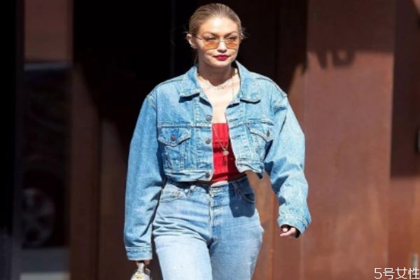 牛仔外套建議多久洗一次 牛仔外套清洗小竅門 牛仔外套建議多久洗一次 牛仔外套清洗小竅門