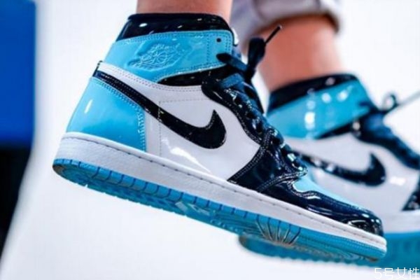 aj鞋內部起球是真的不 aj鞋后跟起球怎么處理 aj鞋內部起球是真的不 aj鞋后跟起球怎么處理