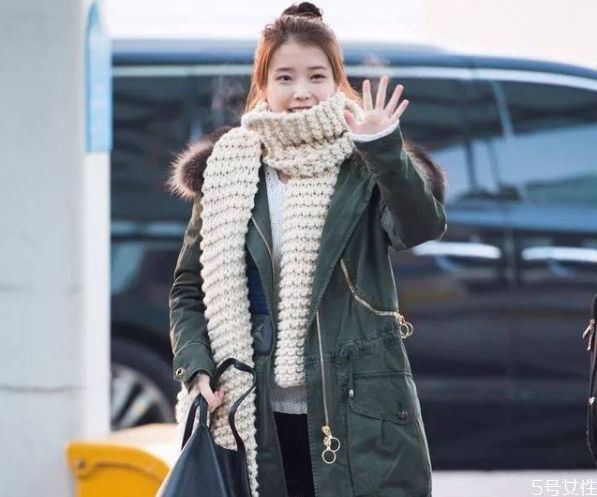 圍巾怎么系好看 冬天圍巾的時髦圍法 圍巾怎么系好看 冬天圍巾的時髦圍法