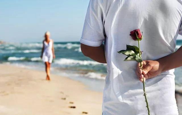 巨蟹座會暗戀什么樣的人? 巨蟹座吃醋的表現(xiàn) 巨蟹座會暗戀什么樣的人? 巨蟹座吃醋的表現(xiàn)