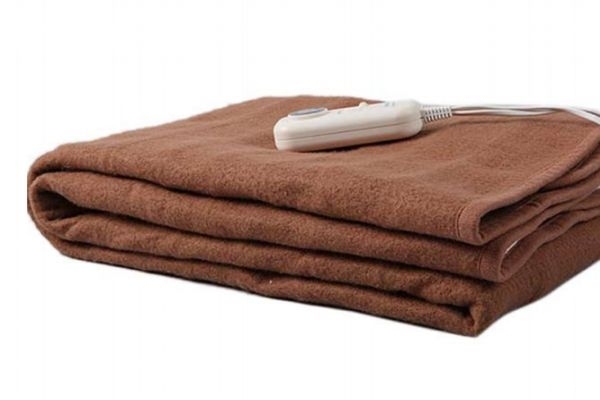 電熱毯功率大不大 電熱毯功率大還是空調(diào)大 電熱毯功率大不大 電熱毯功率大還是空調(diào)大