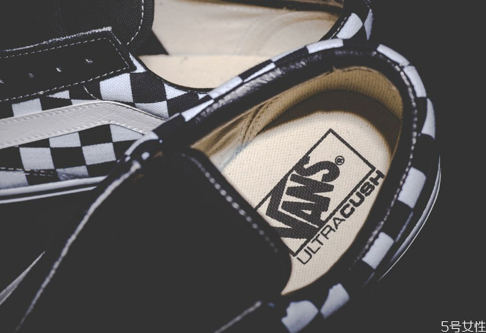 vans棋盤格怎么鑒定真假 vans棋盤格真假鑒定 vans棋盤格怎么鑒定真假 vans棋盤格真假鑒定