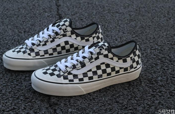 vans棋盤格是米還是白 vans棋盤格有幾種 vans棋盤格是米還是白 vans棋盤格有幾種