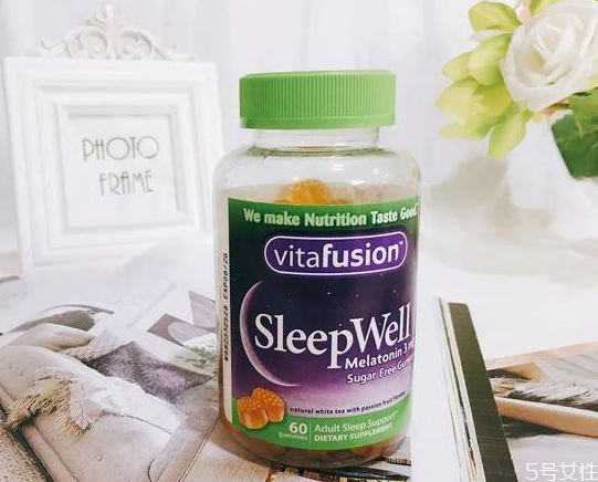 吃褪黑素過量會(huì)死人嗎 吃了大量褪黑素會(huì)怎樣 吃褪黑素過量會(huì)死人嗎 吃了大量褪黑素會(huì)怎樣