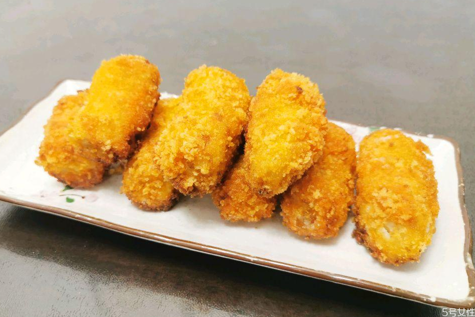 炸香蕉的面糊怎么調(diào) 炸香蕉用面粉還是淀粉 炸香蕉的面糊怎么調(diào) 炸香蕉用面粉還是淀粉