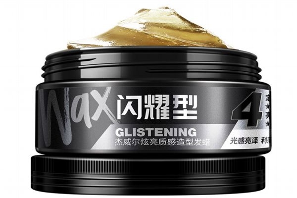 頭發(fā)噴了定型水能過夜嗎 定型水對(duì)頭皮的傷害