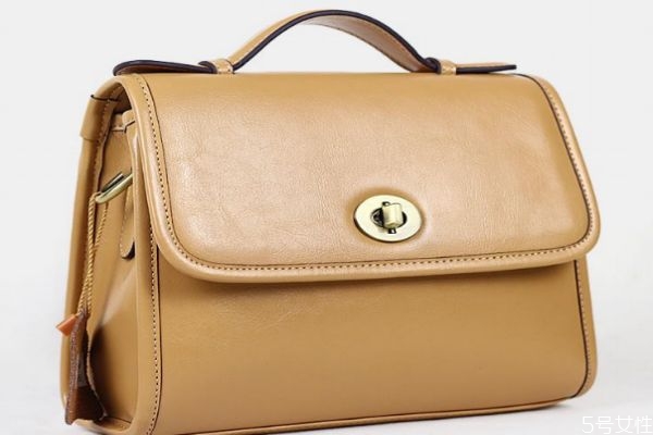 牛皮包怎么保養(yǎng) 牛皮包的護(hù)理要點