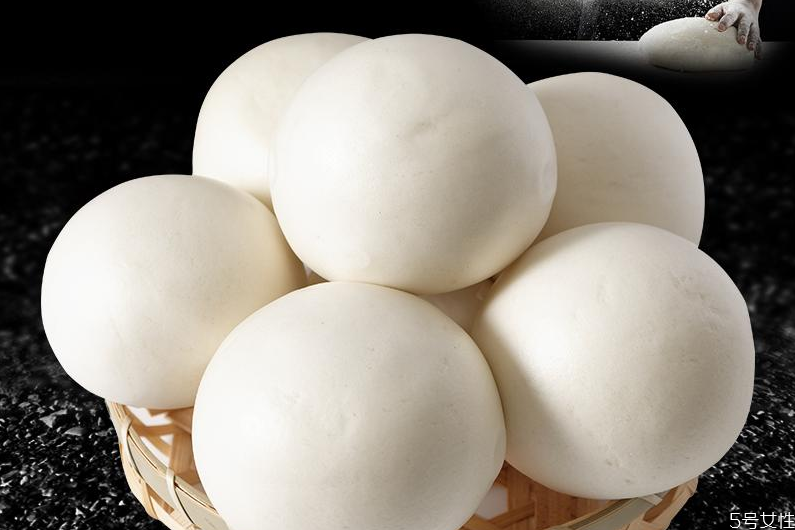 老面饅頭放多少堿 做老面饅頭放堿的技巧 老面饅頭放多少堿 做老面饅頭放堿的技巧