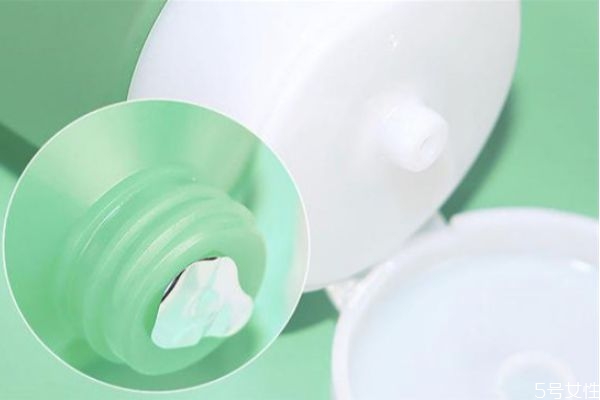 rnw蘆薈膠可以天天用嗎 rnw蘆薈膠用完要洗嗎 rnw蘆薈膠可以天天用嗎 rnw蘆薈膠用完要洗嗎