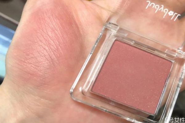 橘朵腮紅哪個色號好看 橘朵腮紅保質(zhì)期 橘朵腮紅哪個色號好看 橘朵腮紅保質(zhì)期