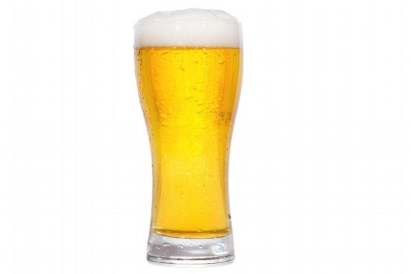 白酒喝了再喝啤酒可以嗎 白酒和啤酒一起喝有什么危害 白酒喝了再喝啤酒可以嗎 白酒和啤酒一起喝有什么危害