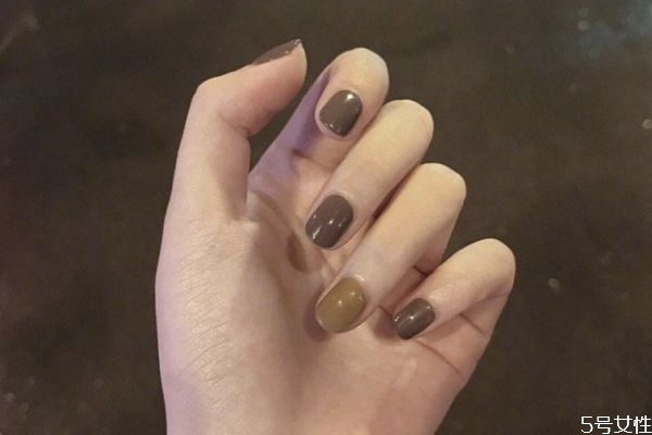 光療膠在什么時(shí)候用 光療膠延長指甲的用法