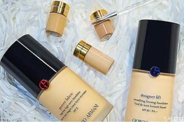 阿瑪尼紅標(biāo)粉底液哪個色號最白 阿瑪尼紅標(biāo)粉底液 阿瑪尼紅標(biāo)粉底液哪個色號最白 阿瑪尼紅標(biāo)粉底液