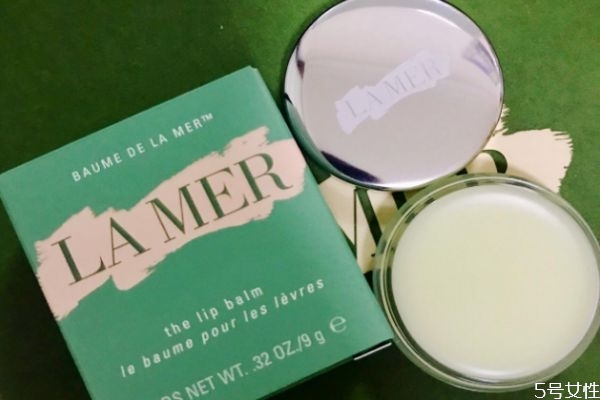 海藍(lán)之謎唇膏為什么用罐裝 海藍(lán)之謎的唇膏有幾種 海藍(lán)之謎唇膏為什么用罐裝 海藍(lán)之謎的唇膏有幾種