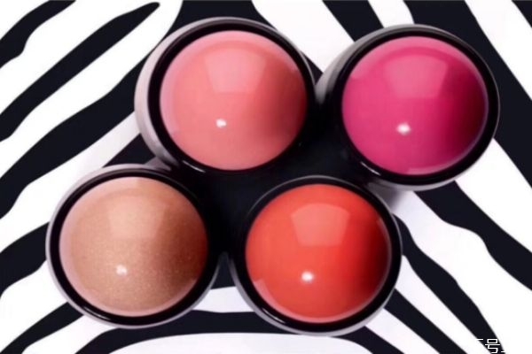 sisley腮紅筆怎么用 sisley腮紅棒使用方法 sisley腮紅筆怎么用 sisley腮紅棒使用方法