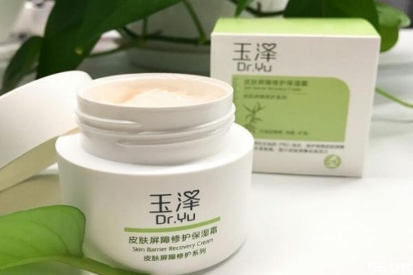 玉澤能不能長(zhǎng)期使用 玉澤適合什么膚質(zhì)的人 玉澤能不能長(zhǎng)期使用 玉澤適合什么膚質(zhì)的人