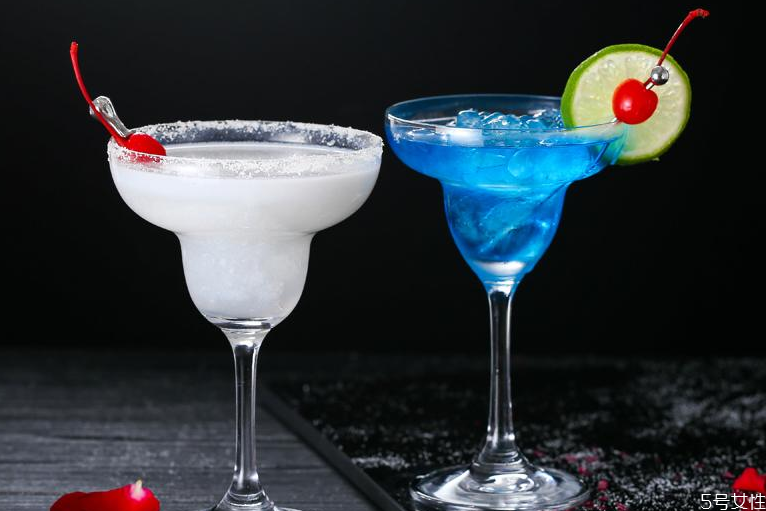 瑪格麗特雞尾酒怎么做 瑪格麗特調(diào)酒 瑪格麗特雞尾酒怎么做 瑪格麗特調(diào)酒