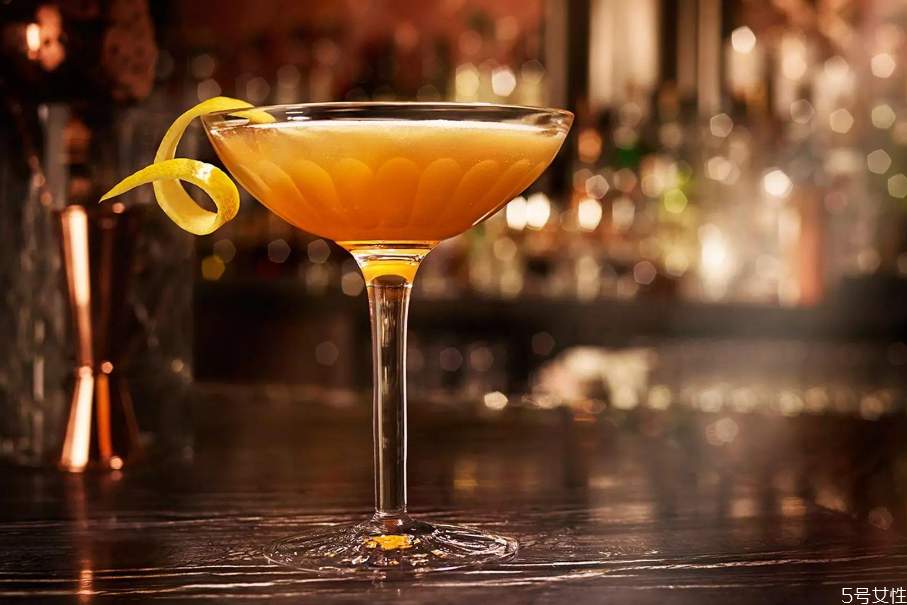 邊車(chē)雞尾酒多少錢(qián)一杯 邊車(chē)雞尾酒為什么貴 邊車(chē)雞尾酒多少錢(qián)一杯 邊車(chē)雞尾酒為什么貴