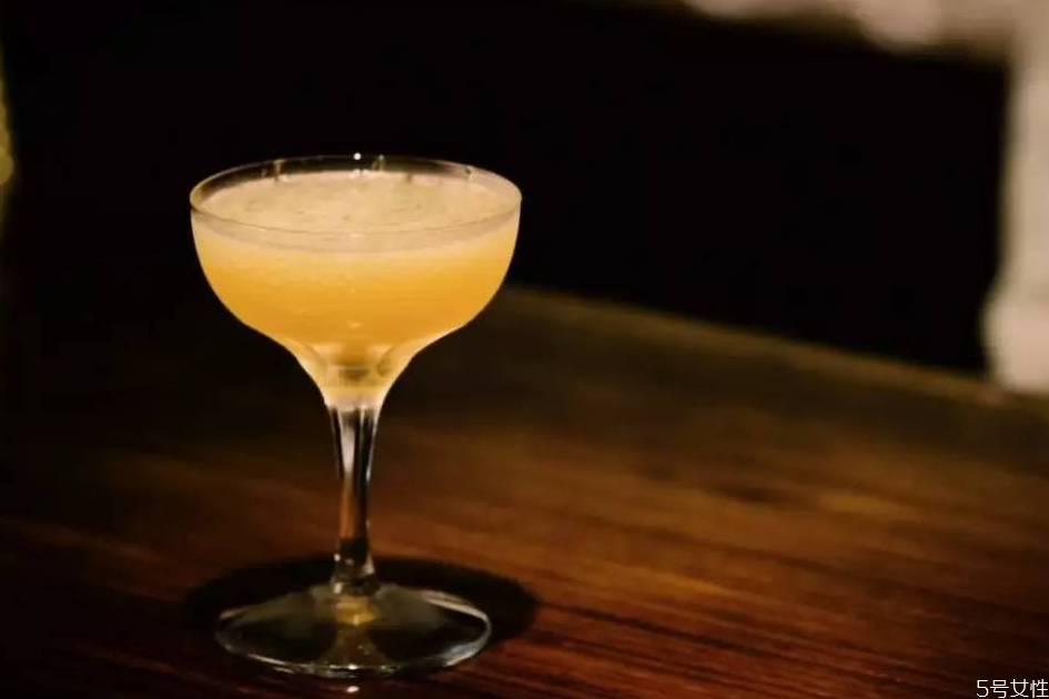 邊車(chē)雞尾酒多少錢(qián)一杯 邊車(chē)雞尾酒為什么貴 邊車(chē)雞尾酒多少錢(qián)一杯 邊車(chē)雞尾酒為什么貴