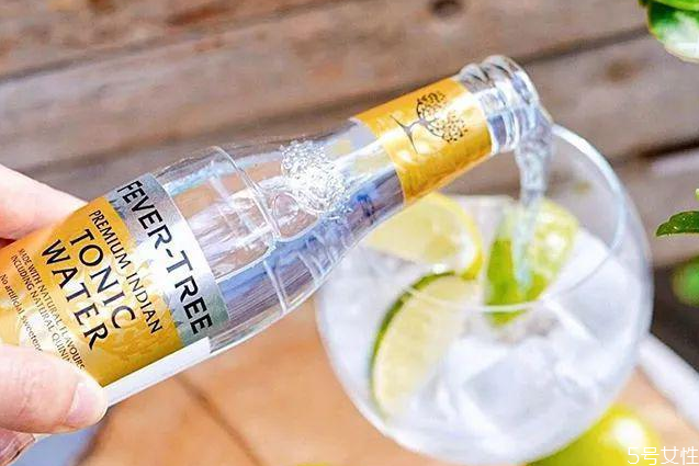 金湯力度數(shù) 金湯力的酒勁大嗎 金湯力度數(shù) 金湯力的酒勁大嗎